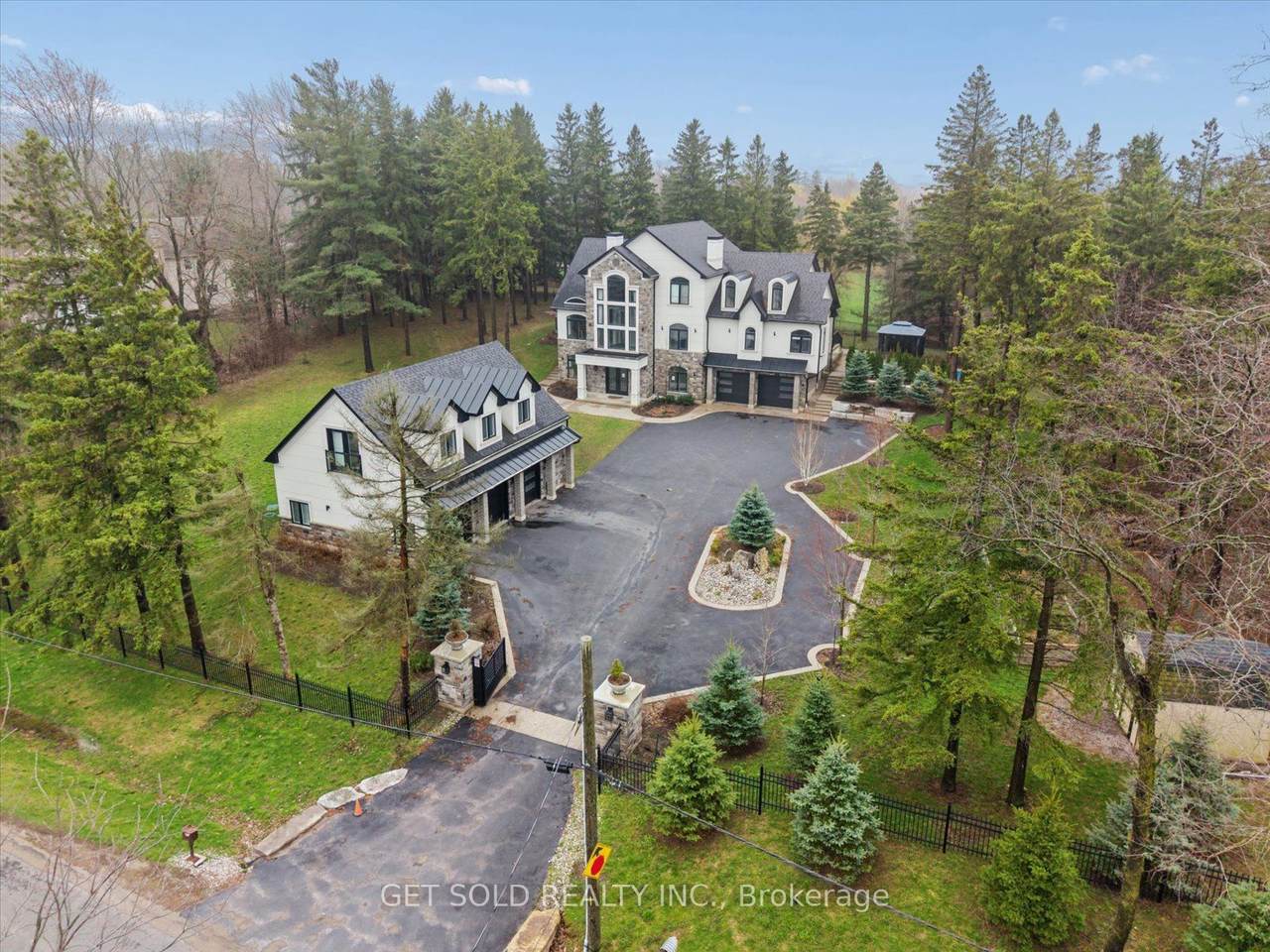 5040 Mount Nemo Crescent - Photo 1