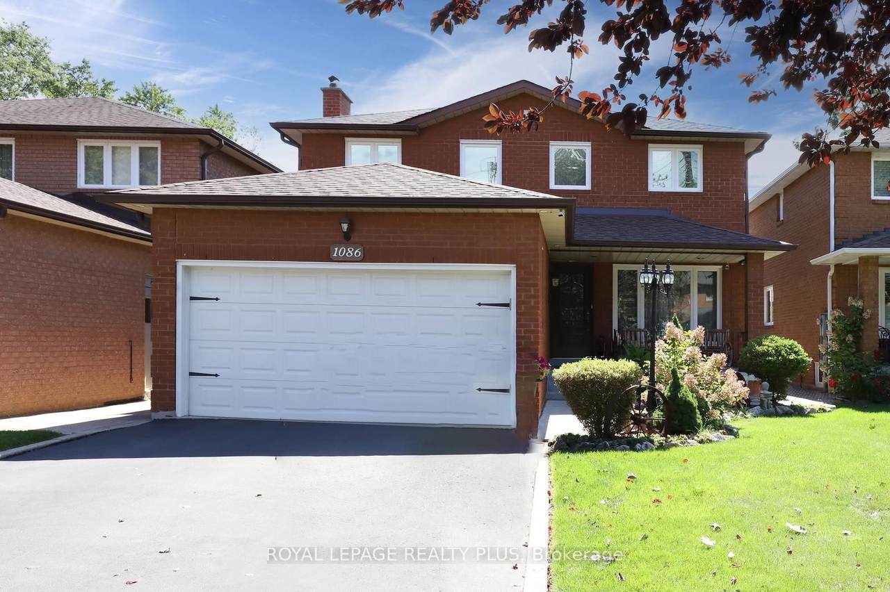 1086 Hedge Drive - Photo 1