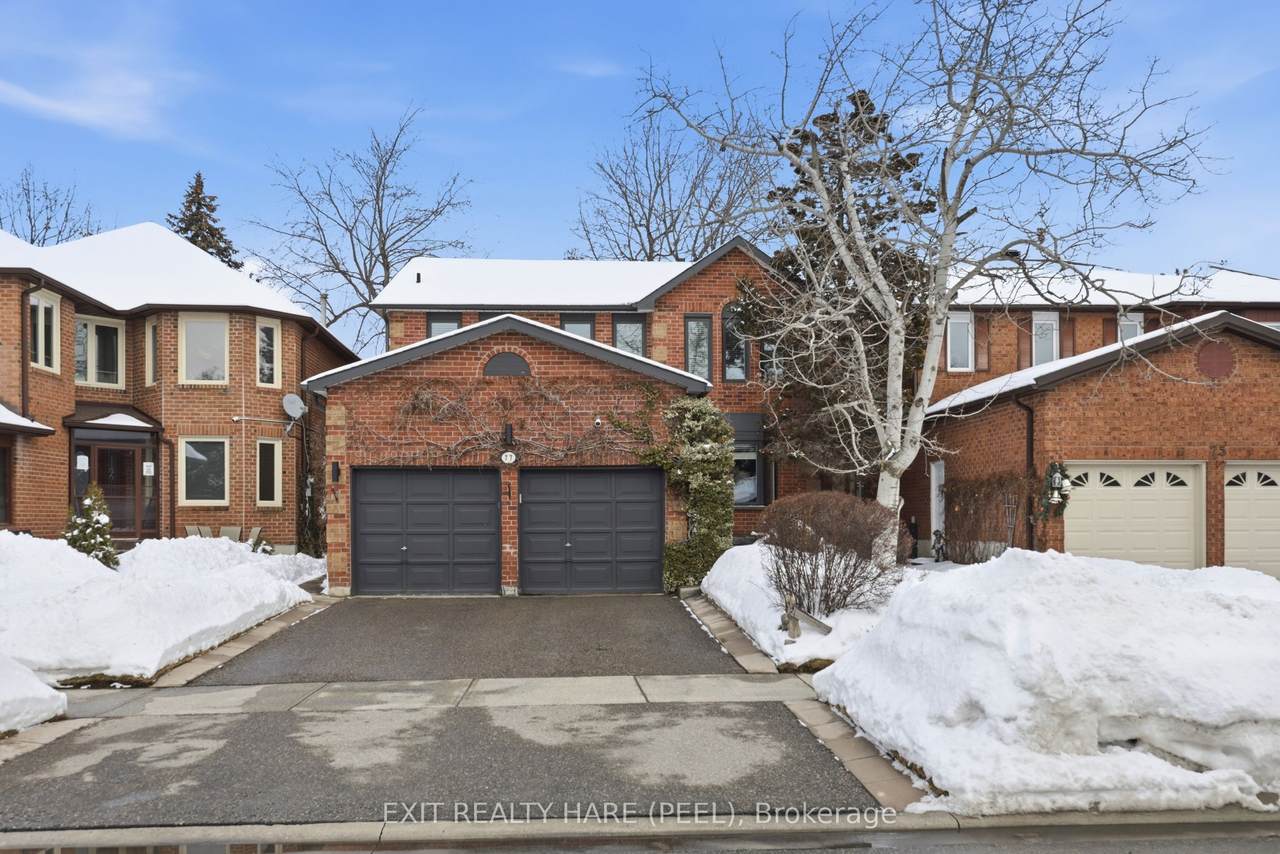 https://bt-photos.global.ssl.fastly.net/toronto/1280_boomver_1_W13013326-1.jpg