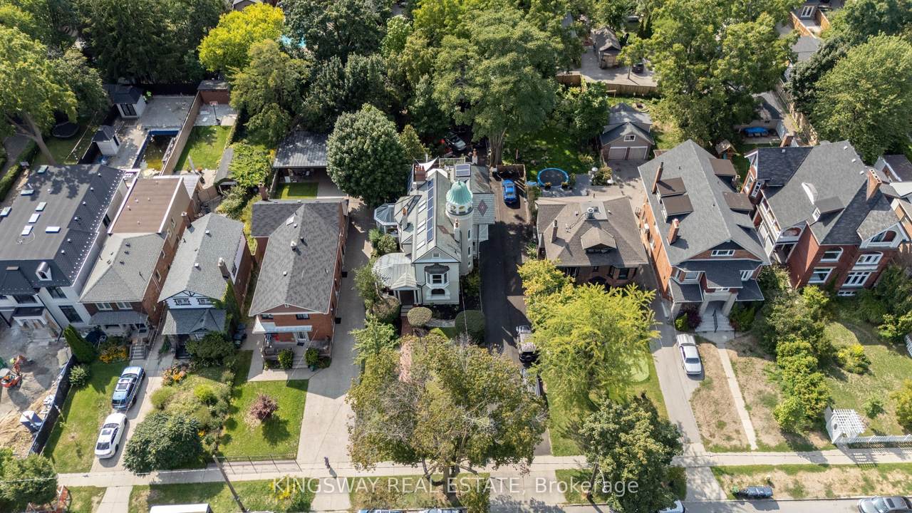 166 High Park Avenue - Photo 1