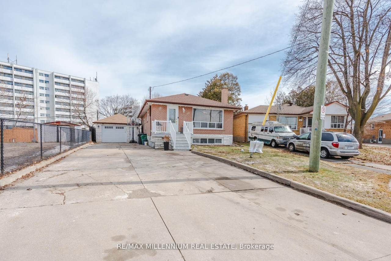 13 Cumberland Drive - Photo 1