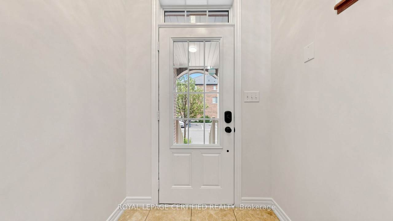 https://bt-photos.global.ssl.fastly.net/toronto/1280_boomver_1_W13463990-1.jpg