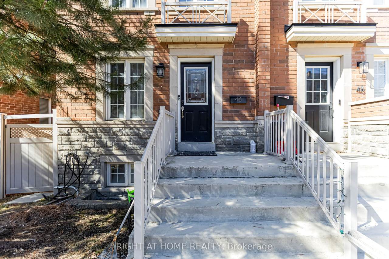 https://bt-photos.global.ssl.fastly.net/toronto/1280_boomver_1_W13511636-1.jpg