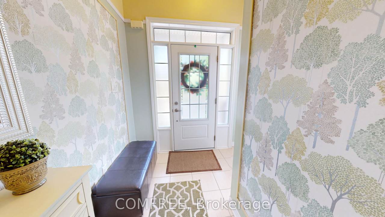 https://bt-photos.global.ssl.fastly.net/toronto/1280_boomver_1_W13516210-1.jpg