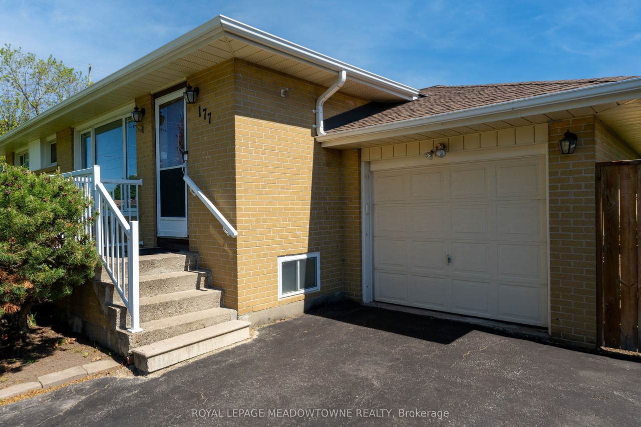 https://bt-photos.global.ssl.fastly.net/toronto/1280_boomver_1_W13517528-1.jpg