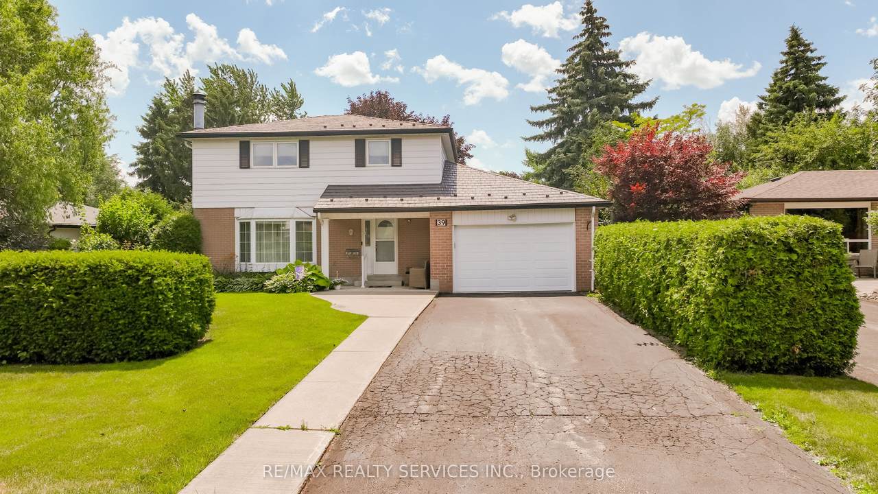 39 Dunblaine Crescent - Photo 1