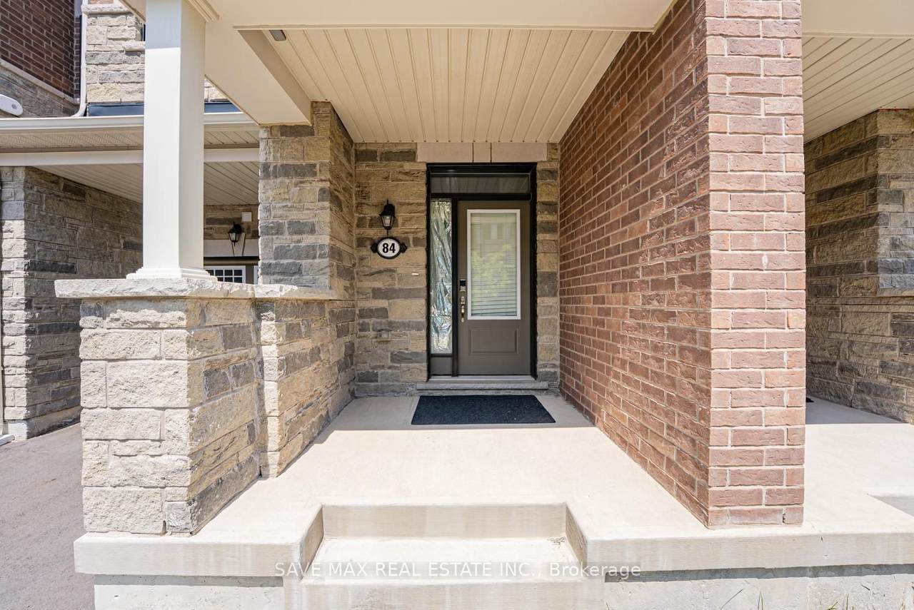 https://bt-photos.global.ssl.fastly.net/toronto/1280_boomver_1_W13546242-1.jpg