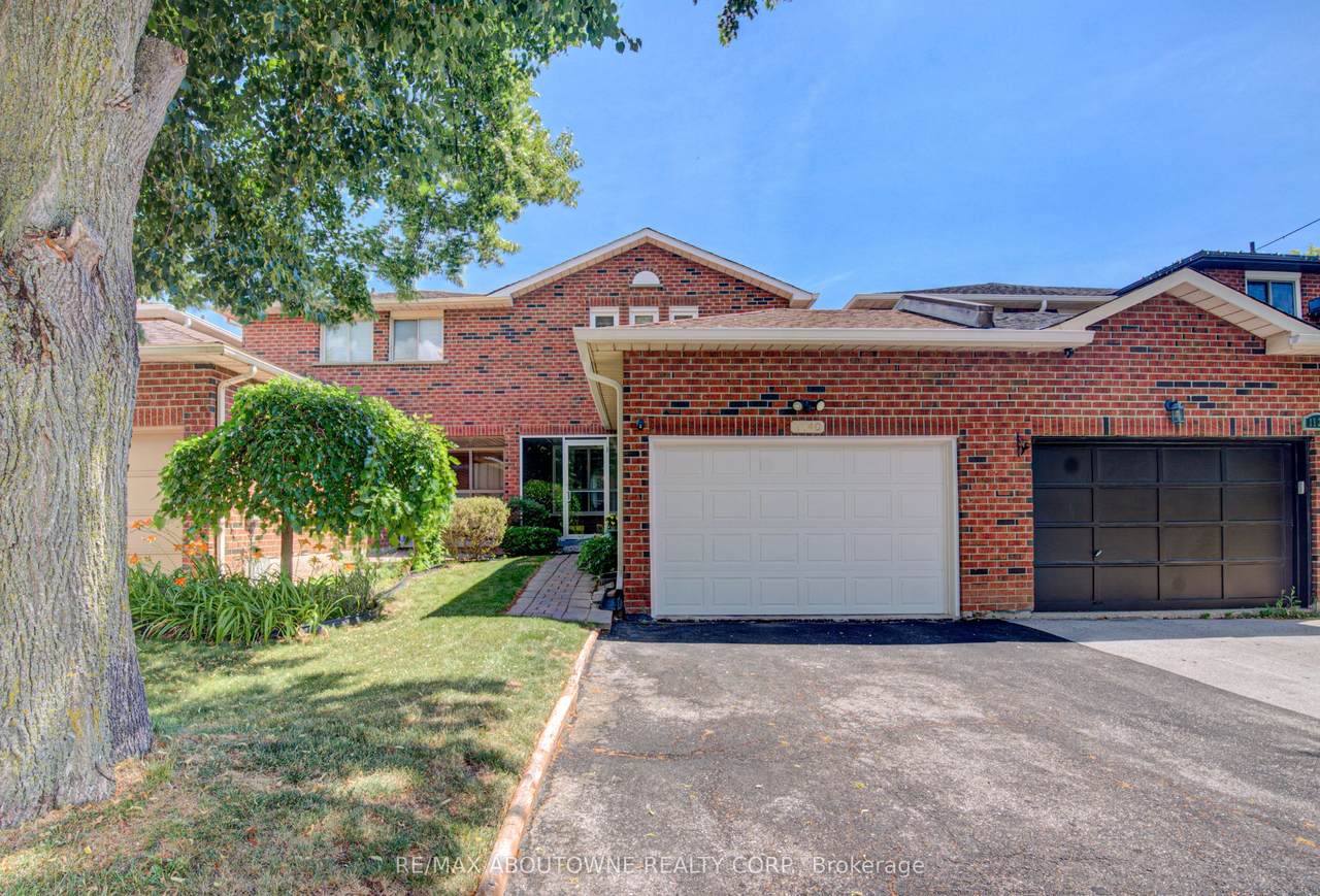 1140 Avondale Drive - Photo 1