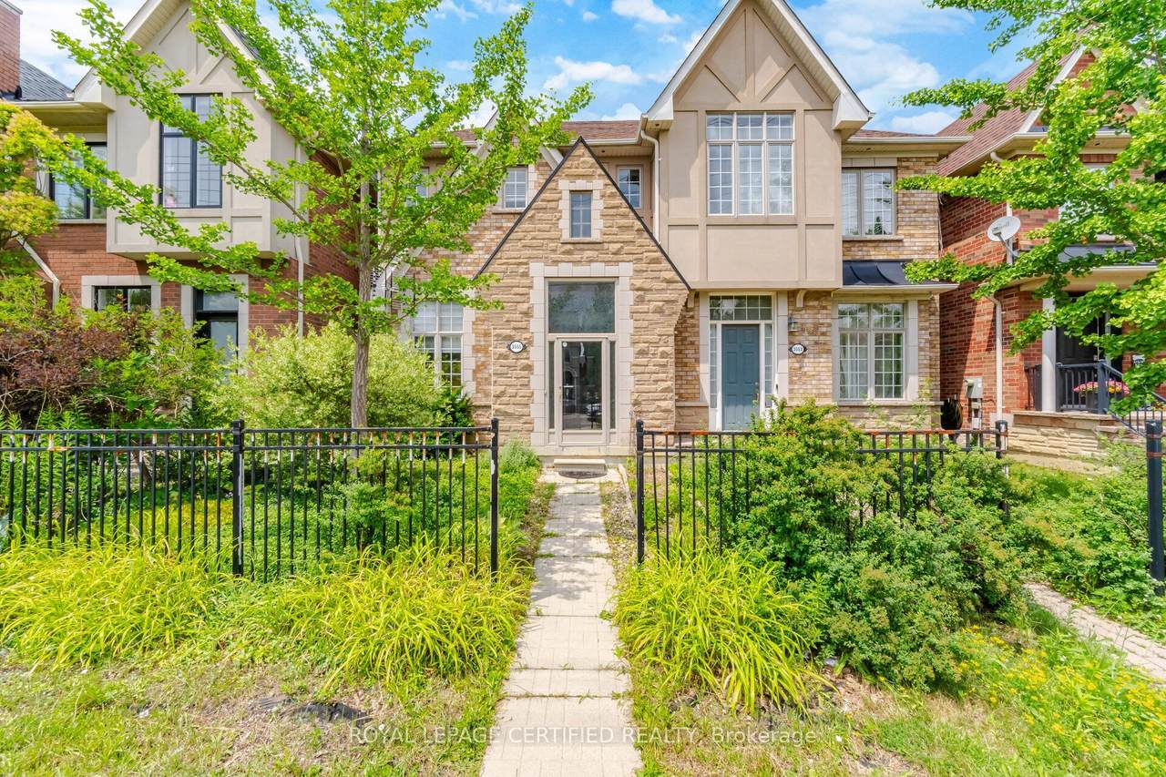 3555 Eglinton Avenue - Photo 1