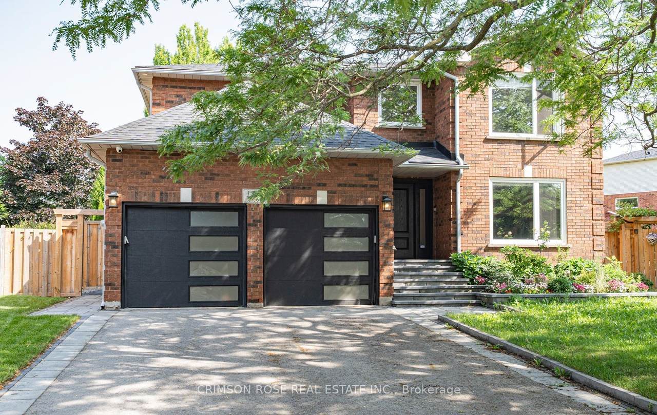 https://bt-photos.global.ssl.fastly.net/toronto/1280_boomver_1_W13606446-1.jpg