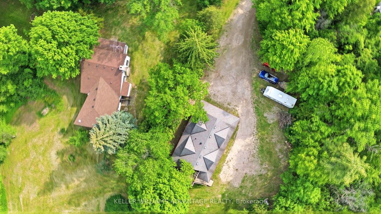 https://bt-photos.global.ssl.fastly.net/toronto/1280_boomver_1_W13618676-1.jpg