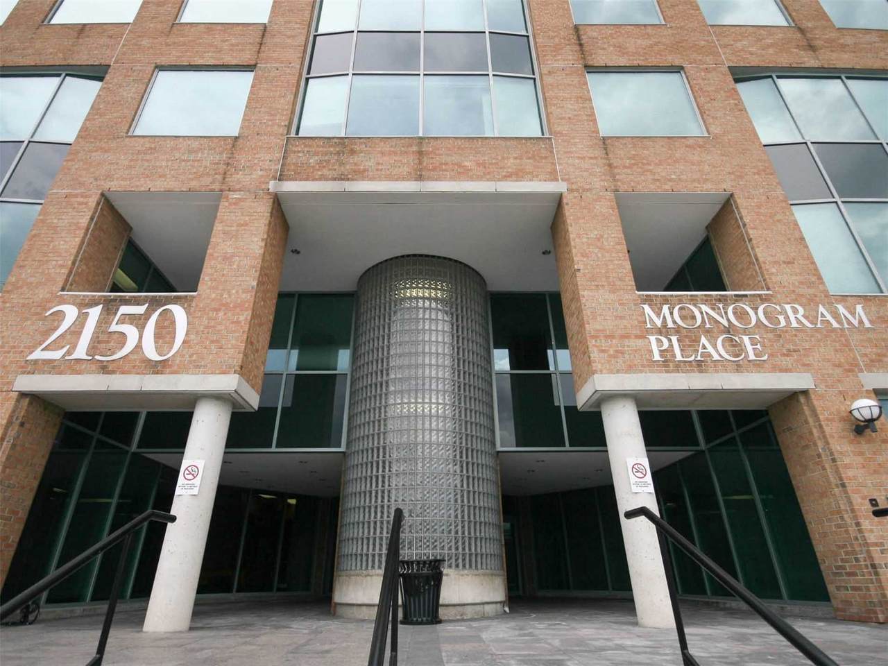 2150 Islington Ave - Photo 1