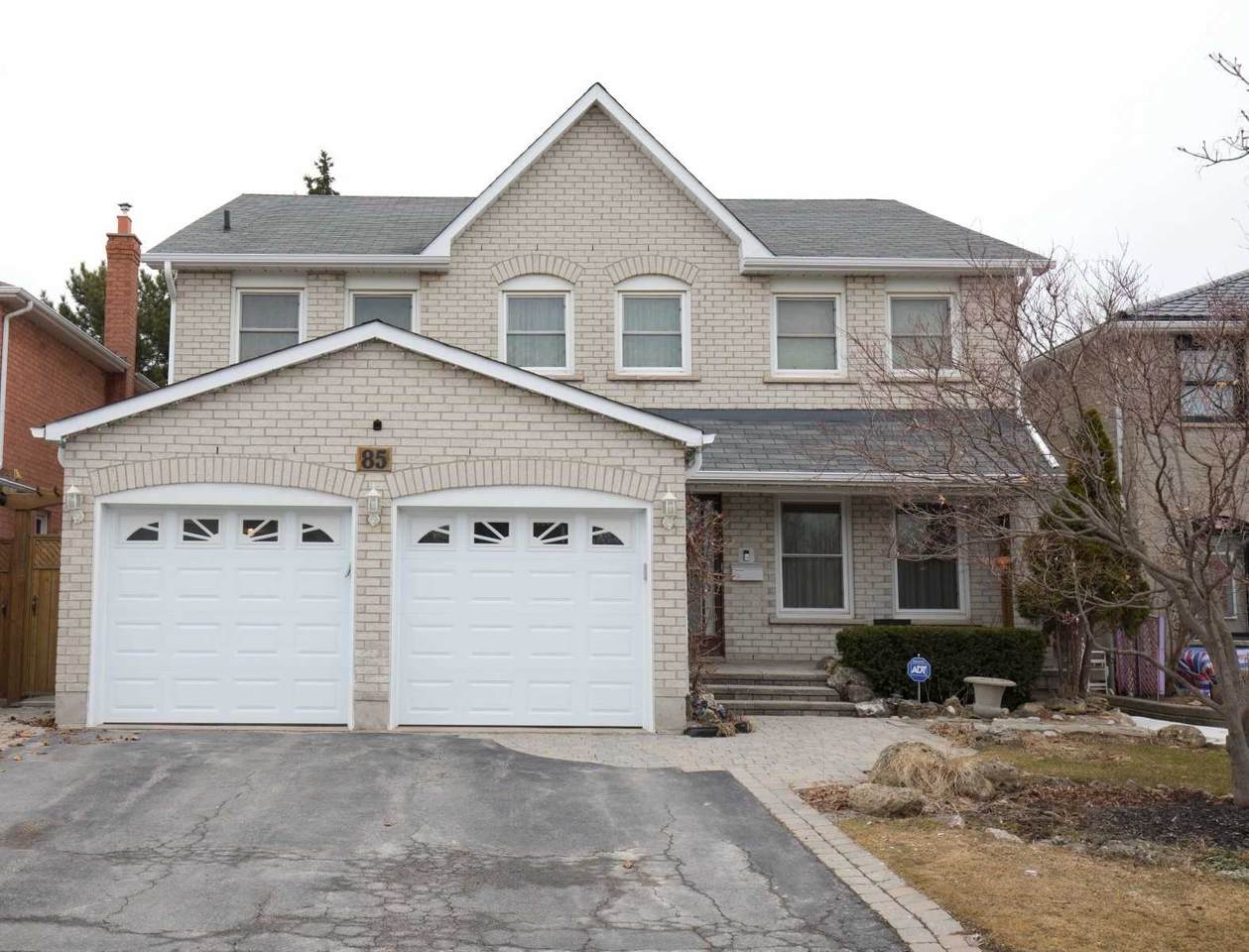 85 Newport St - Photo 1
