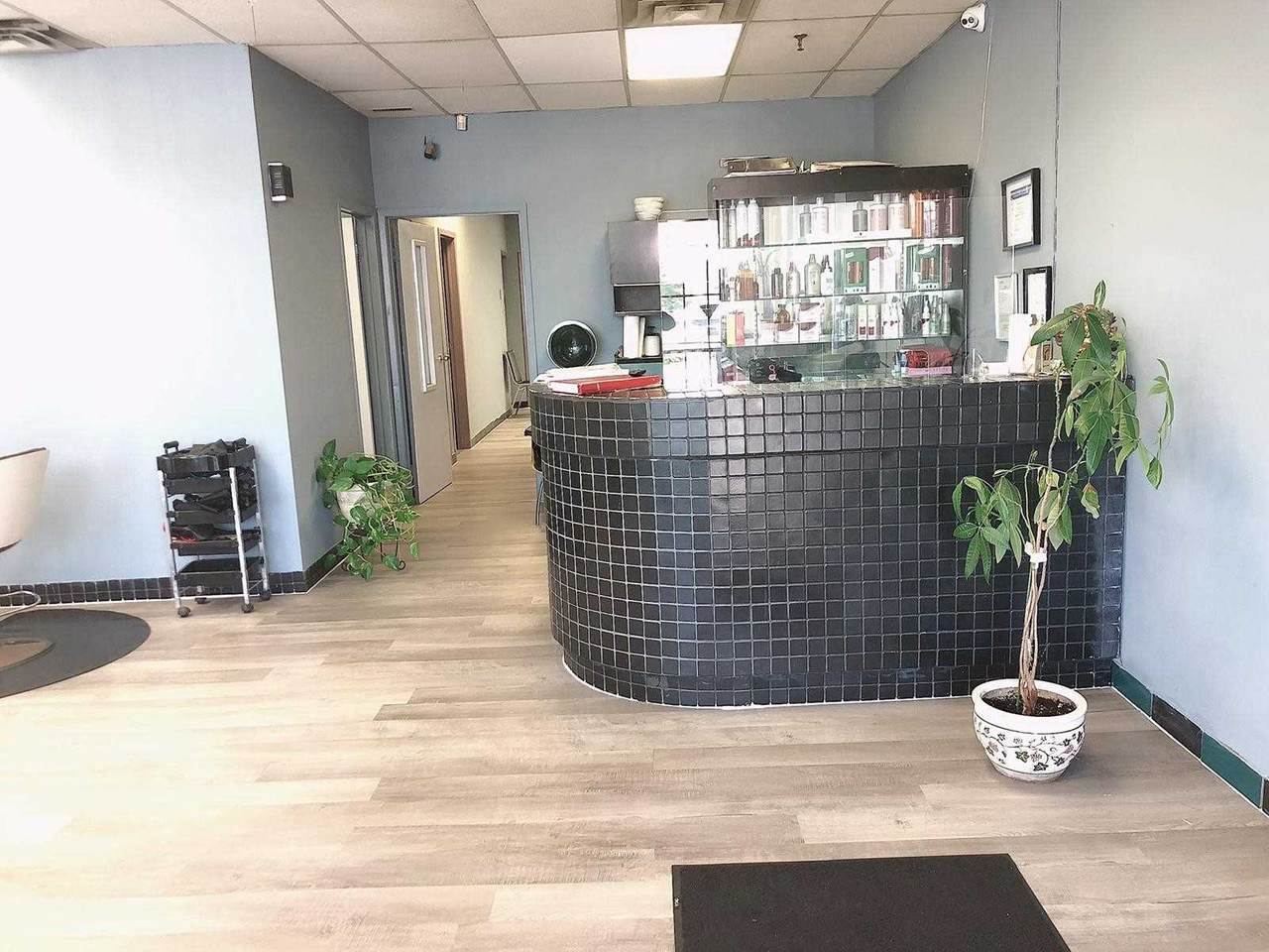 2565 Steeles Ave - Photo 1
