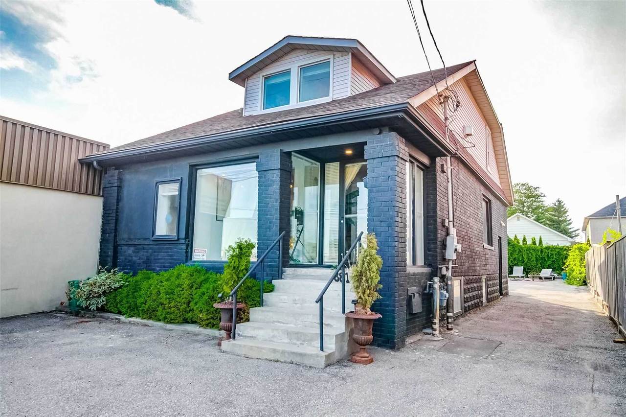 881 Lakeshore Rd - Photo 1