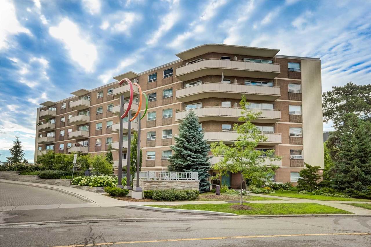 11 Fontenay Crt - Photo 1