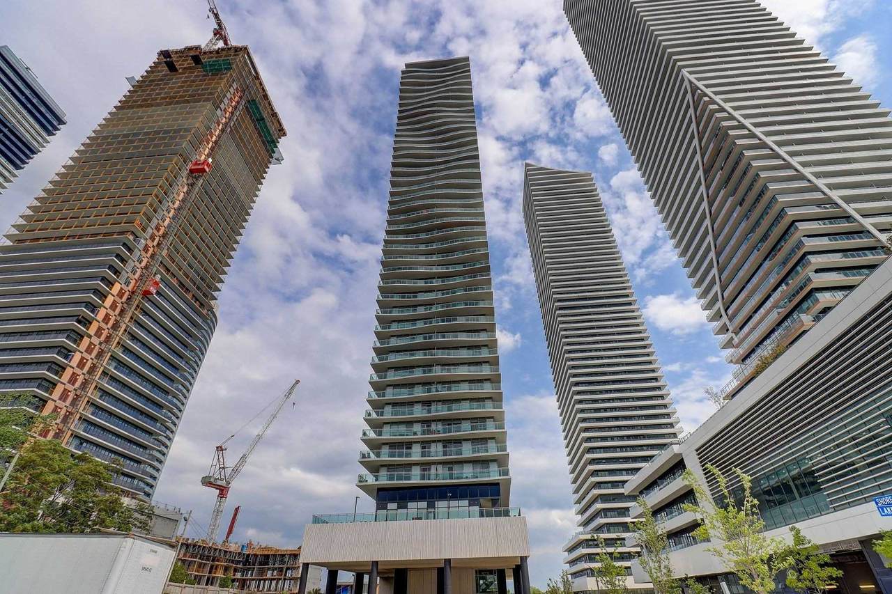 33 Shore Breeze Dr - Photo 1