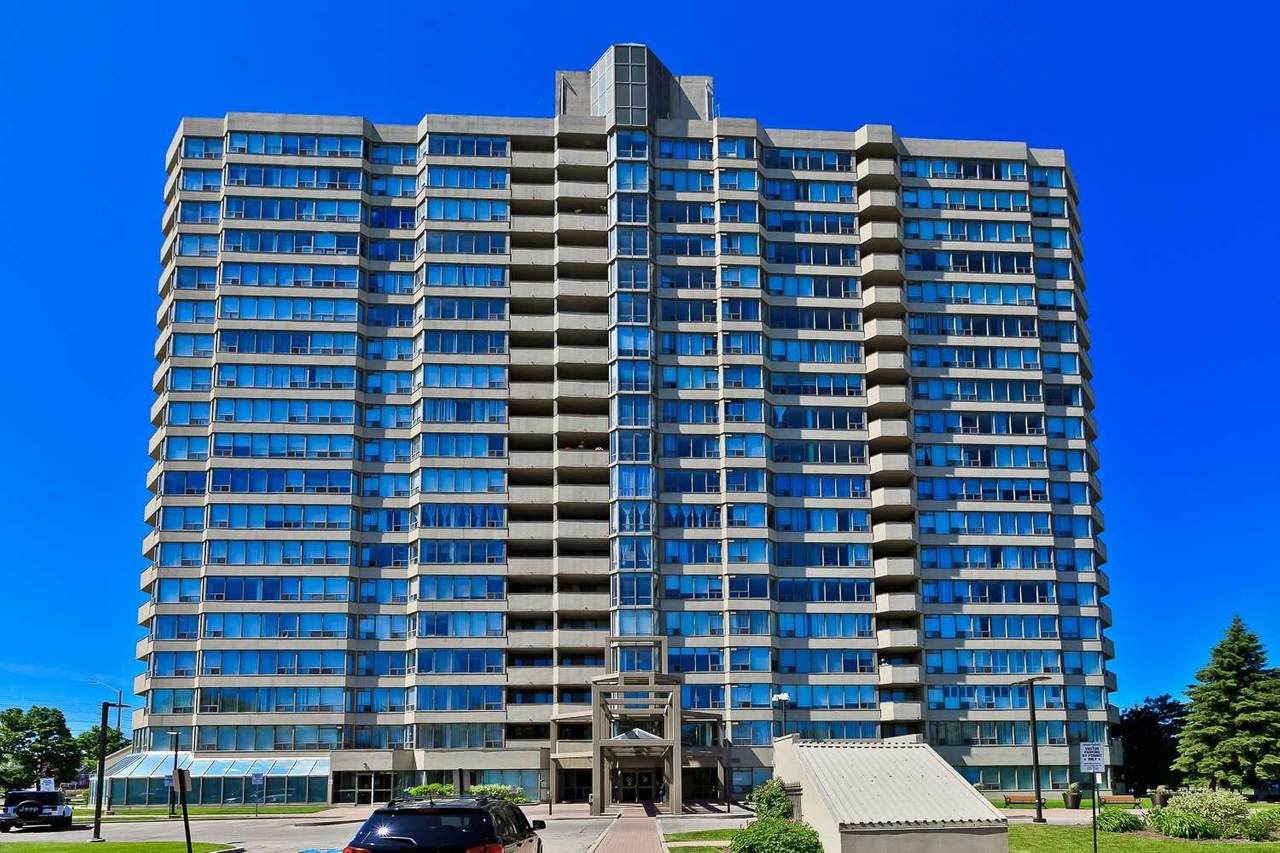 700 Constellation Dr - Photo 1