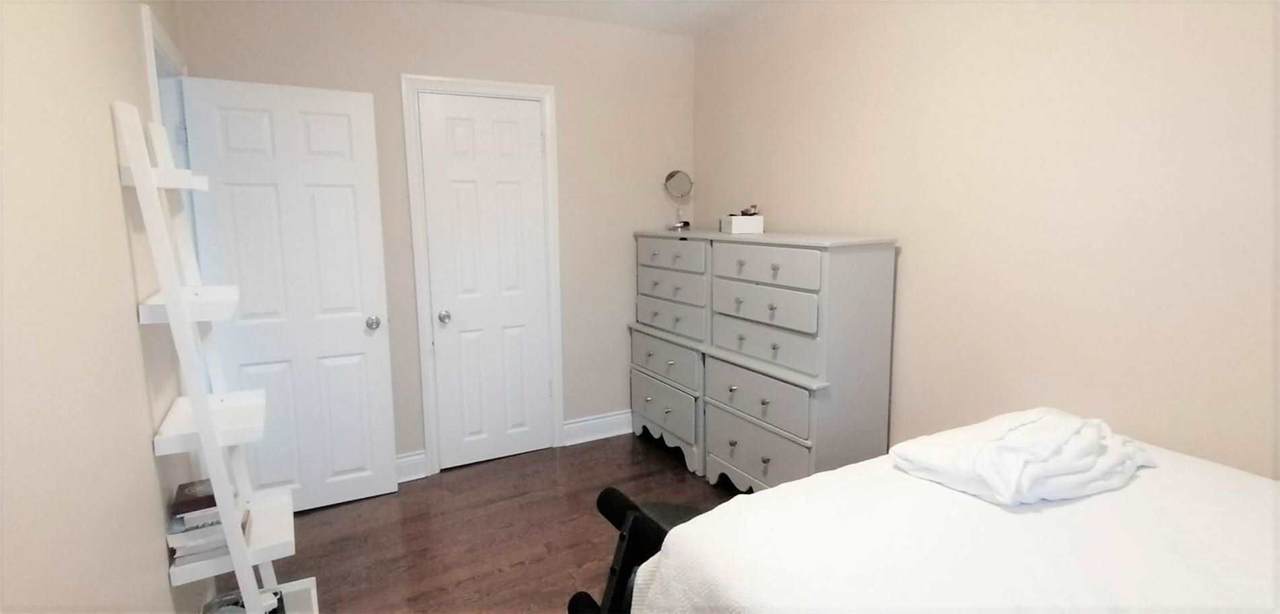 3511 Lake Shore Blvd - Photo 1