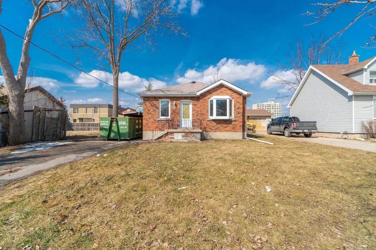 204 John St - Photo 1