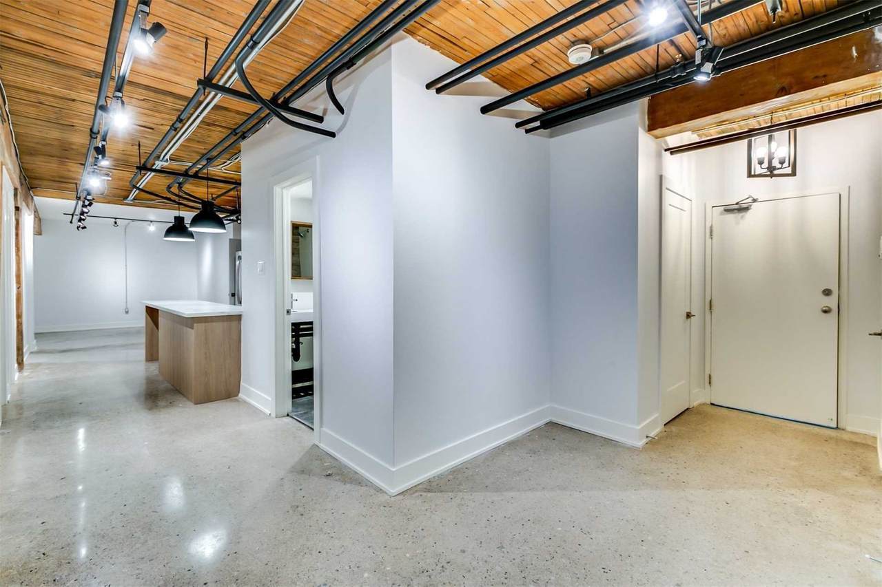 34 Noble St - Photo 1