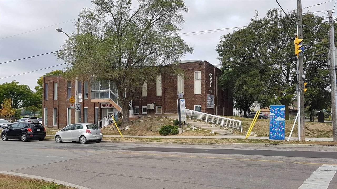 2698 Jane St - Photo 1