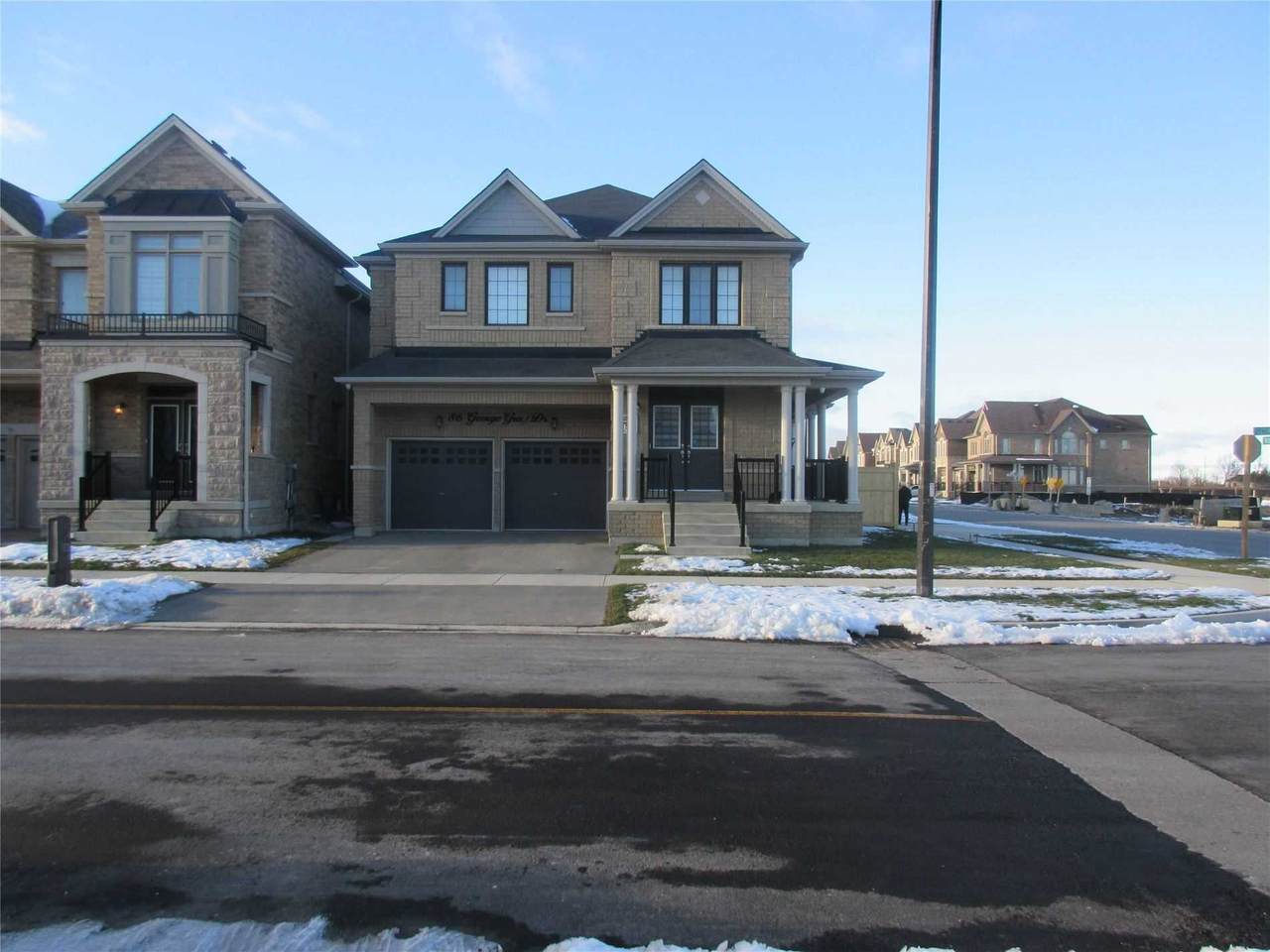 2-86 George Gray Dr - Photo 1