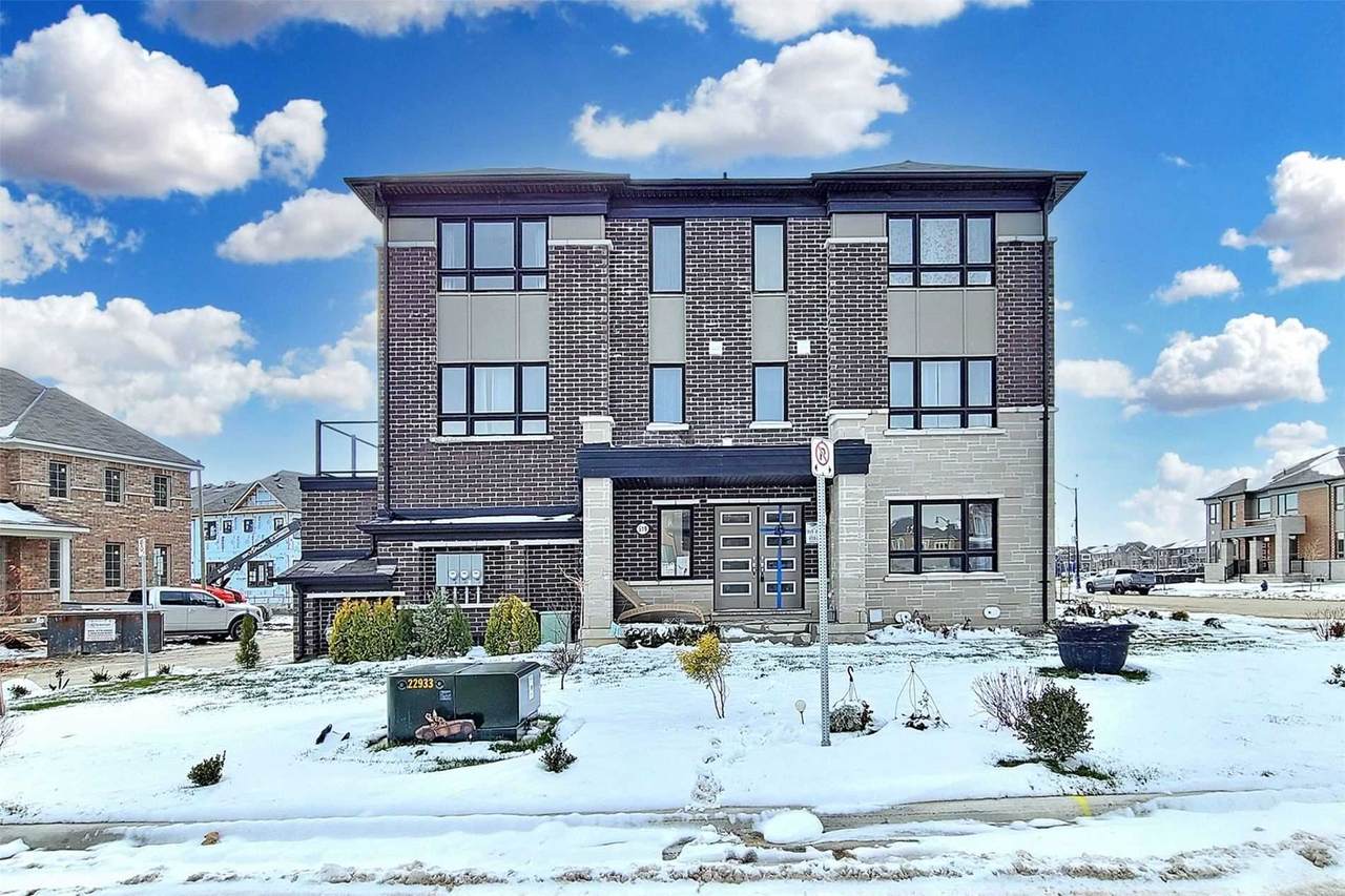519 Remembrance Rd - Photo 1