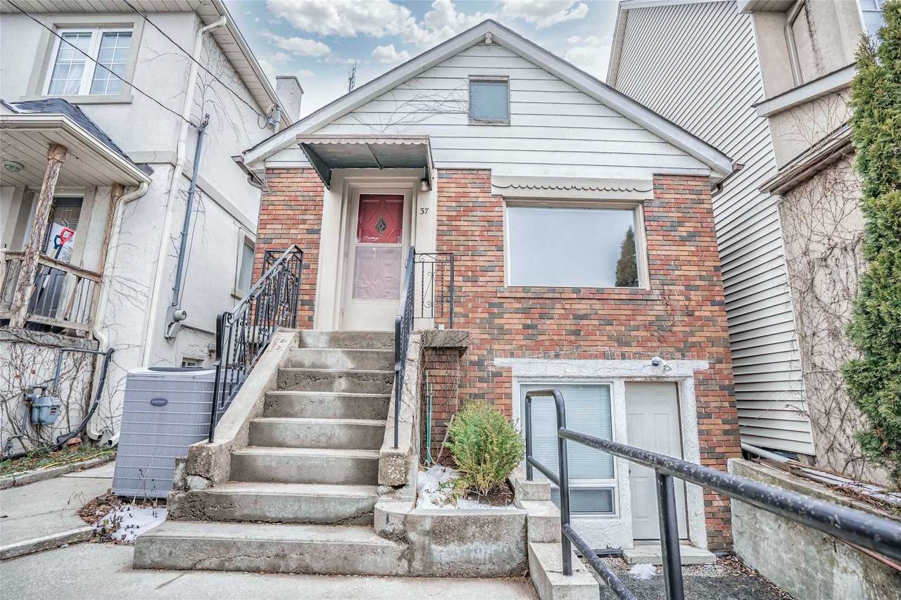 37 Beresford Ave - Photo 1