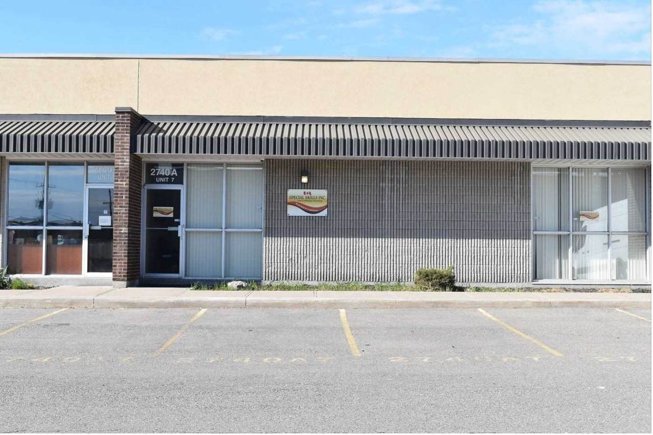 2740A Slough St - Photo 1