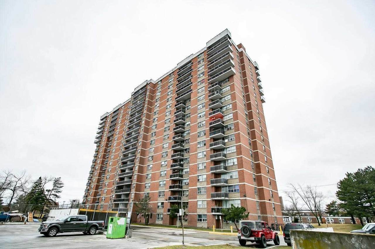 2645 Kipling Ave - Photo 1