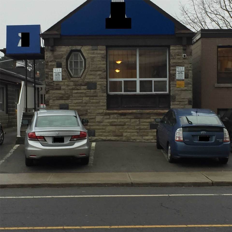 906 Roselawn Ave - Photo 1