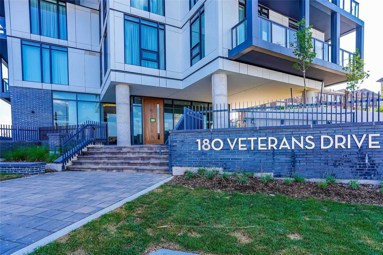 180 Veterans Dr - Photo 1