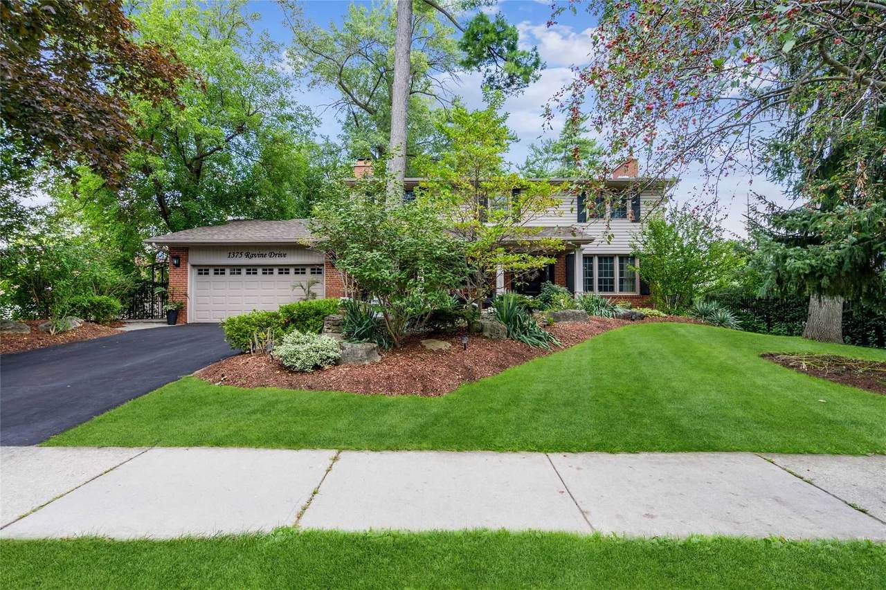 1375 Ravine Dr - Photo 1