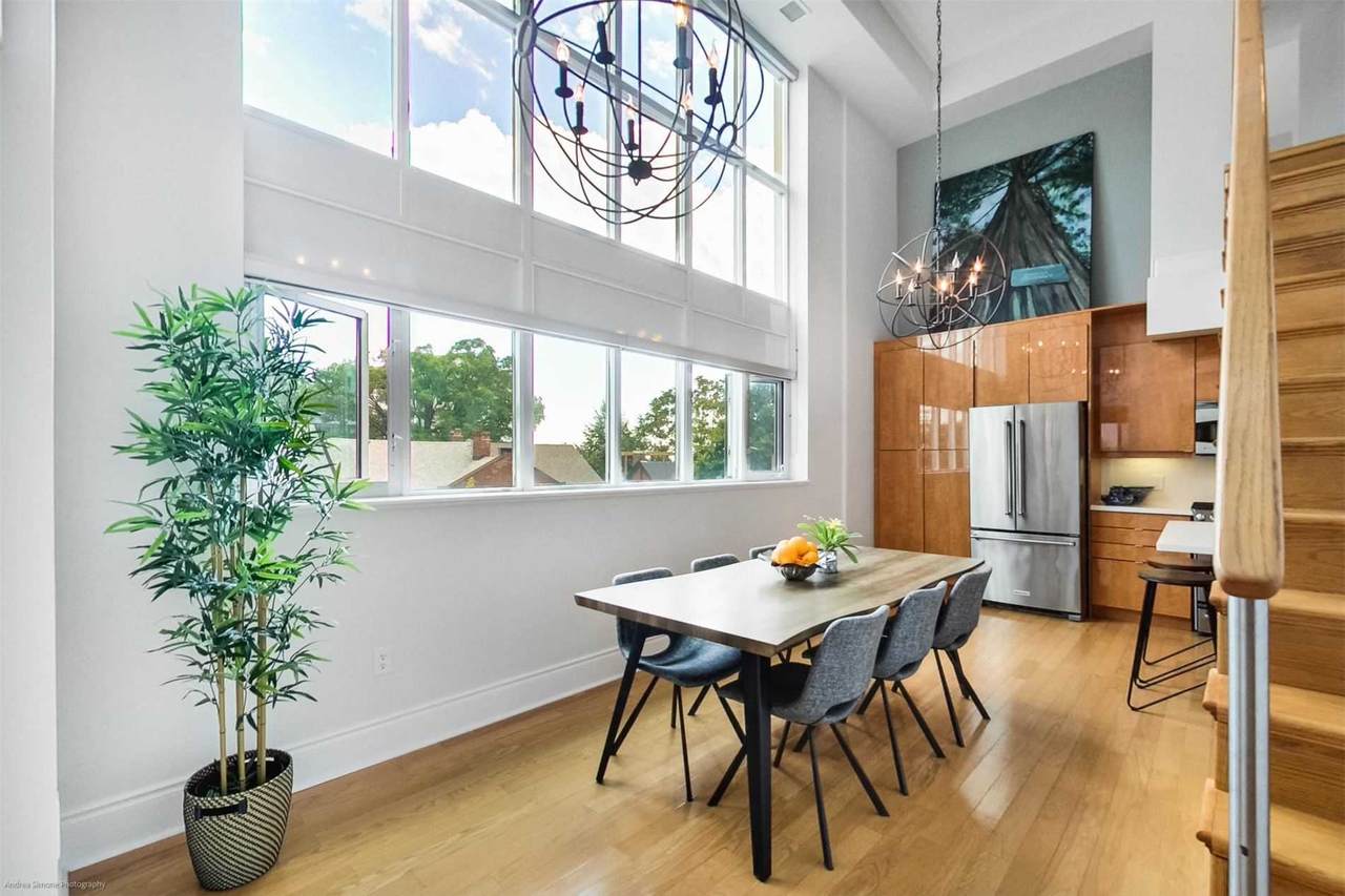 437 Roncesvalles Ave - Photo 1
