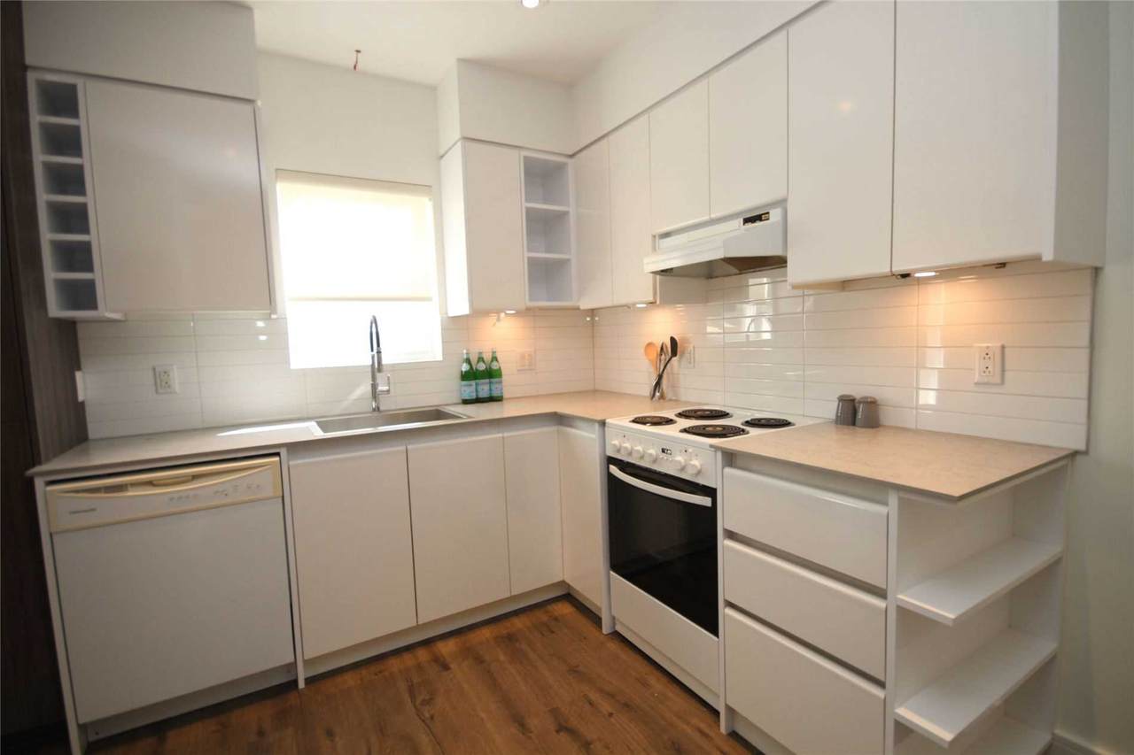 37 White Ave - Photo 1