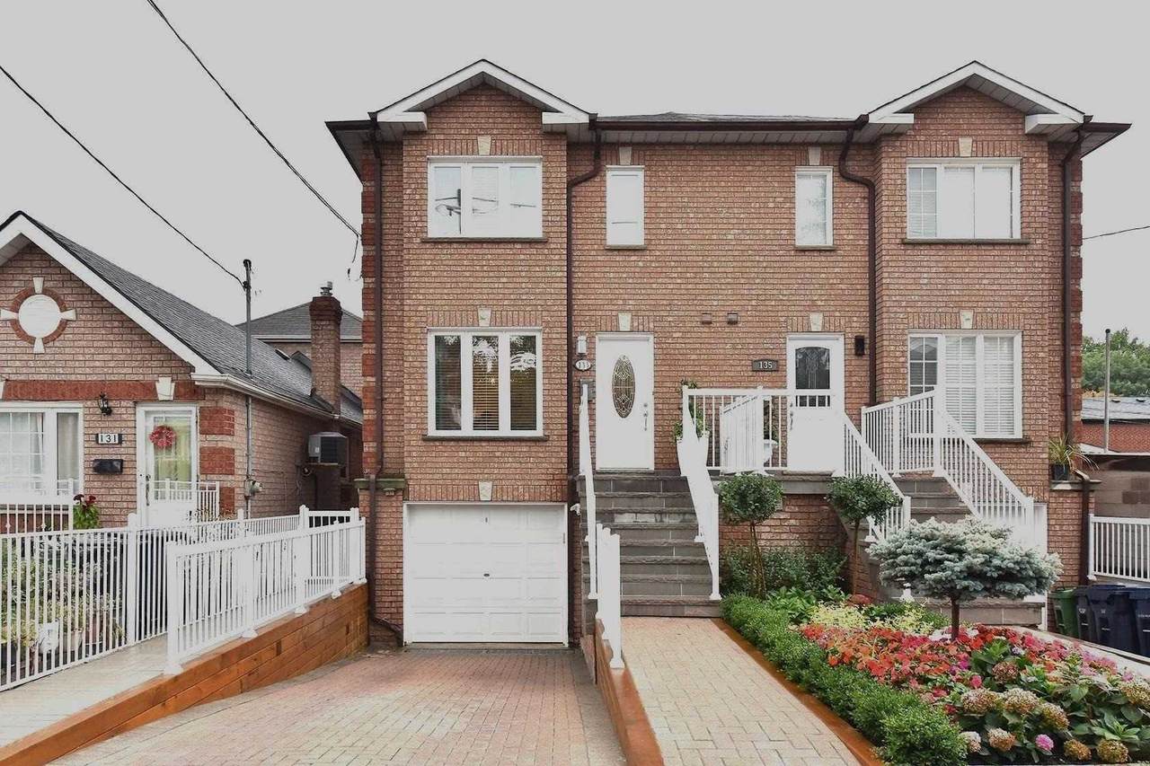 133 Kitchener Ave - Photo 1