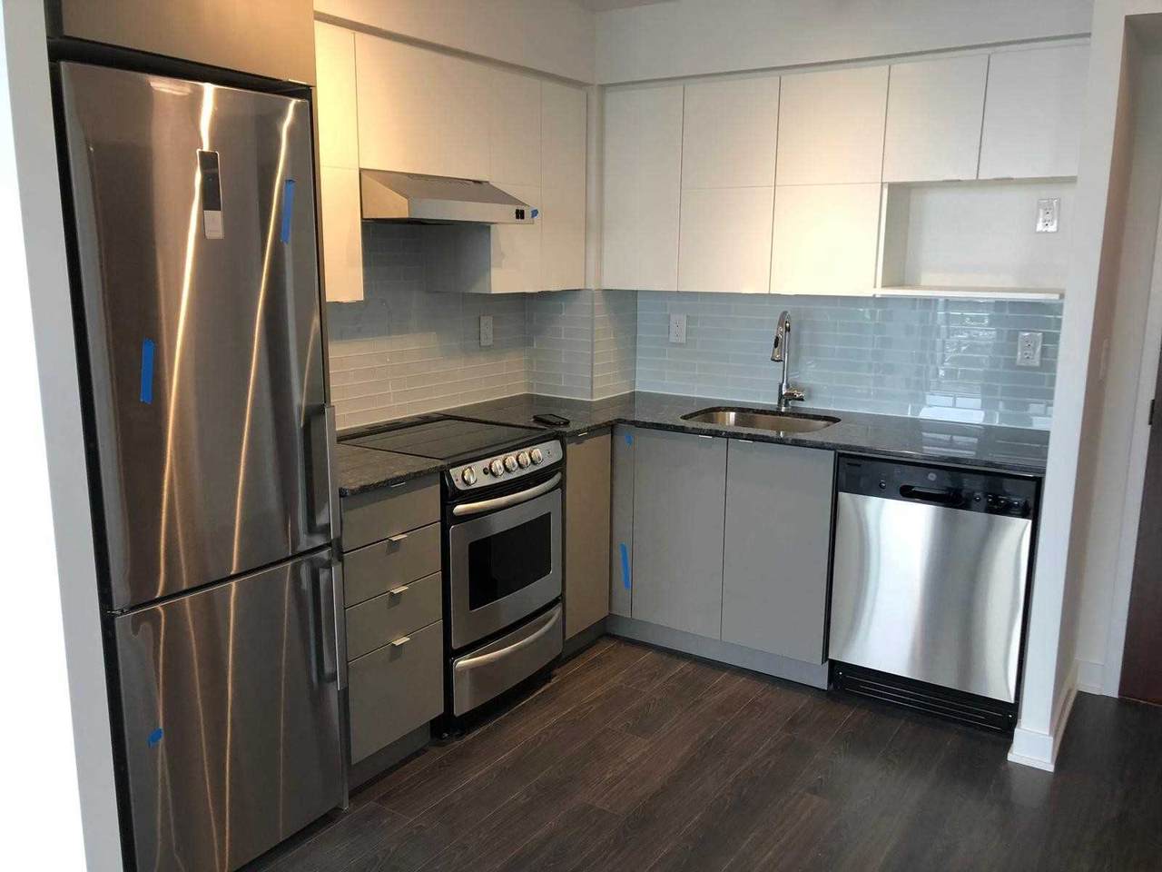 160 Flemington Rd - Photo 1