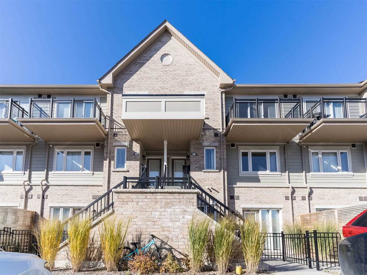 250 Sunny Meadow Blvd - Photo 1