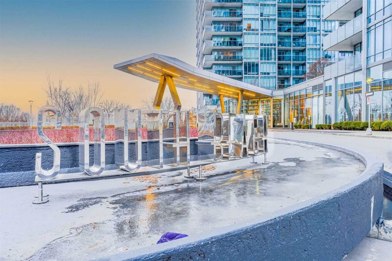90 Park Lawn Rd - Photo 1