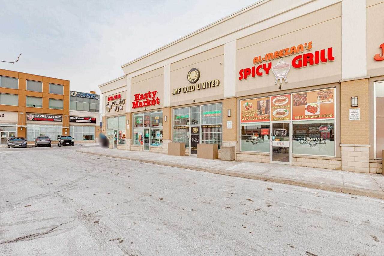 670 Rexdale Blvd - Photo 1