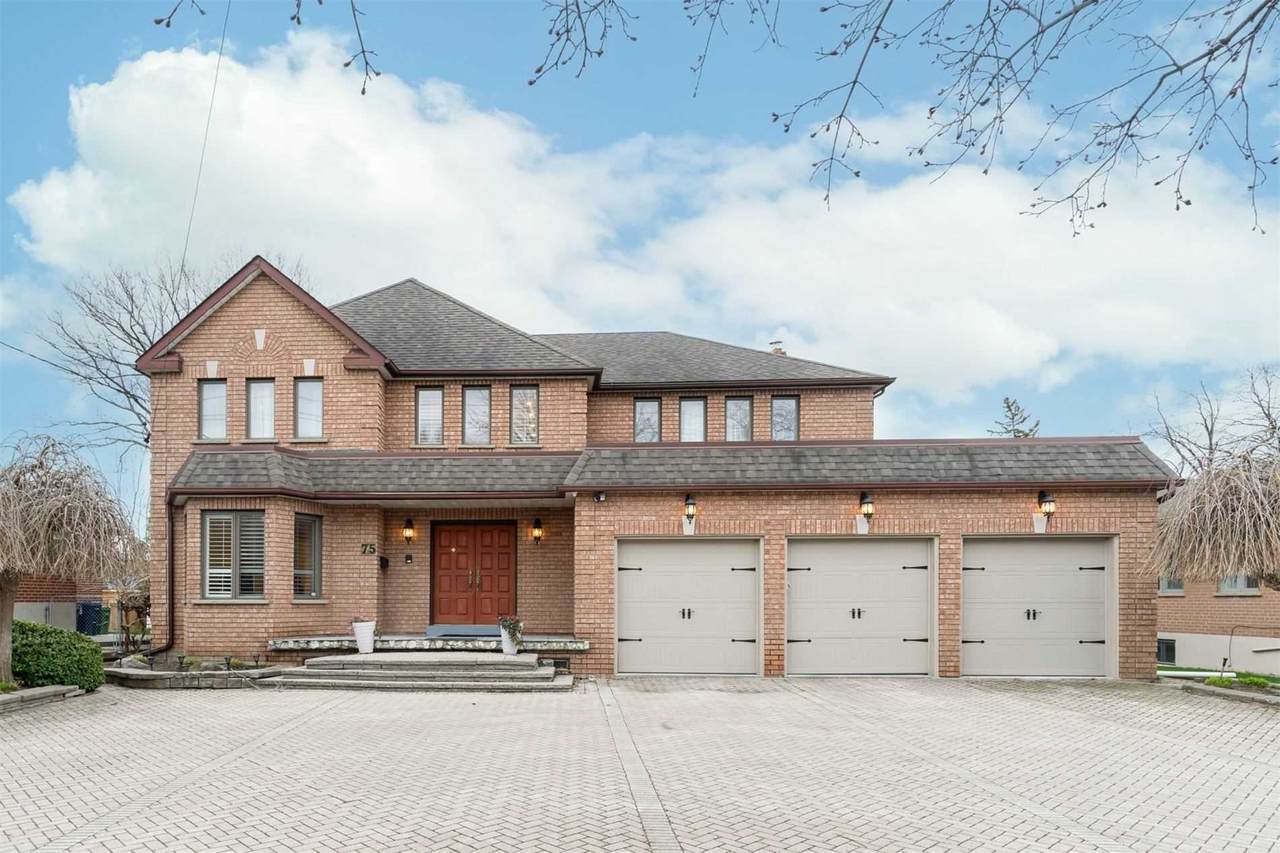 75 Wallasey Ave - Photo 1