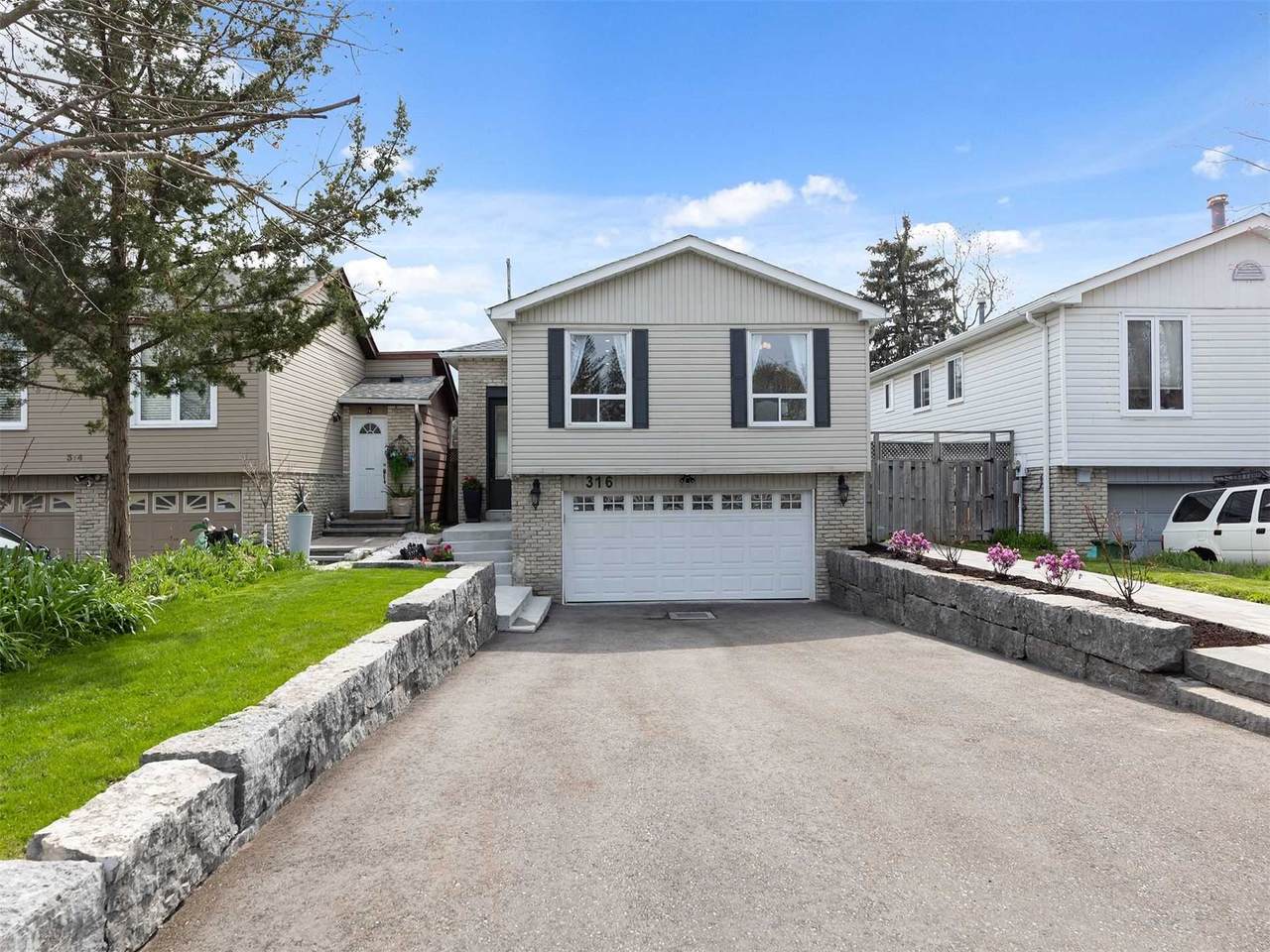 316 Whitehead Cres - Photo 1
