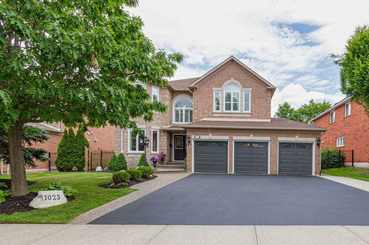 1023 Skyvalley Cres - Photo 1