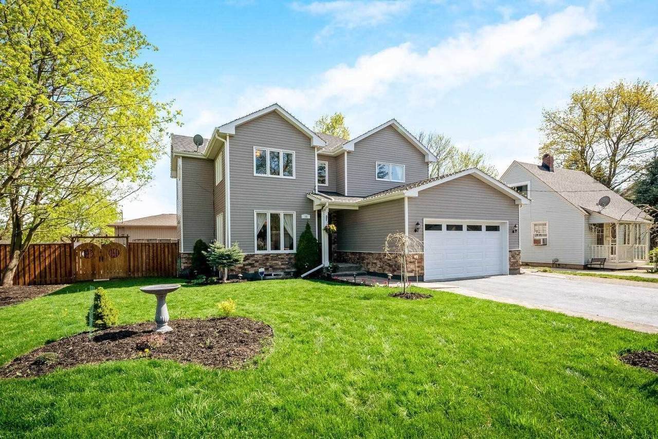 10 Churchill Cres - Photo 1