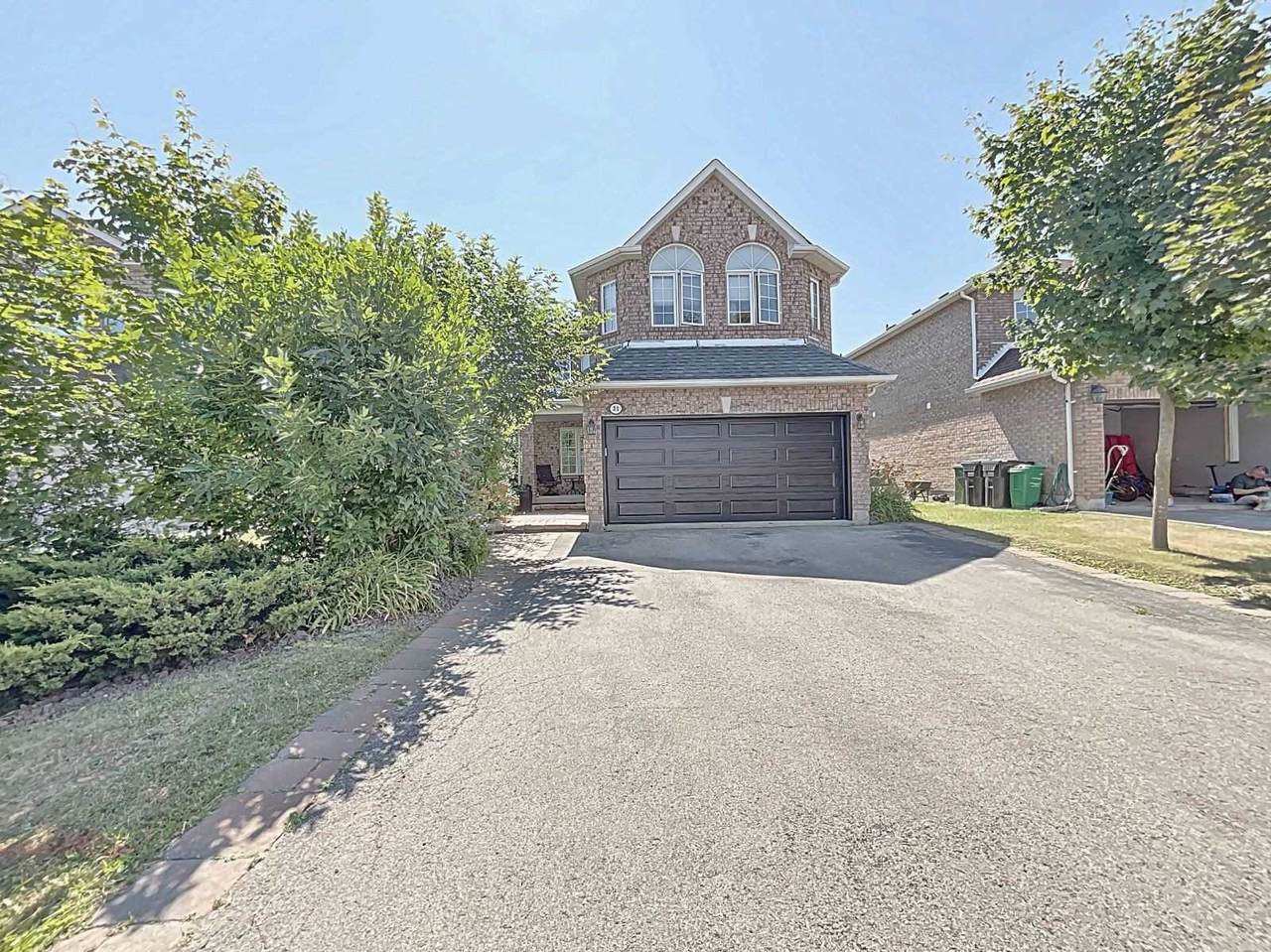 31 Albiwoods Tr - Photo 1