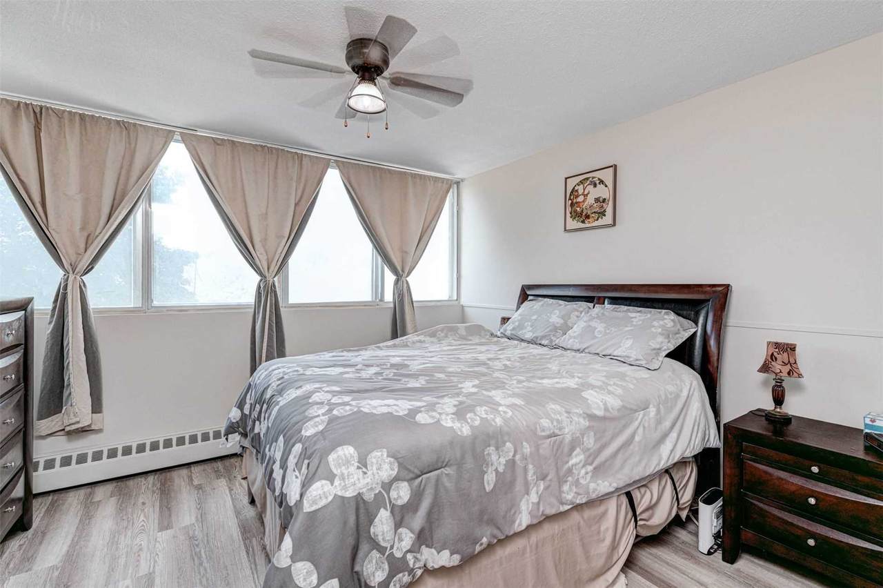 530 Lolita Gdns - Photo 1
