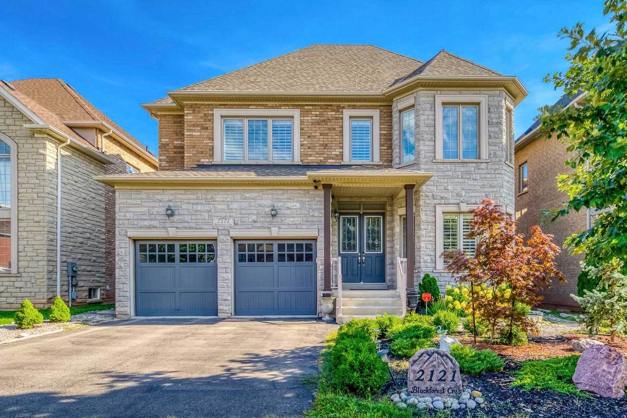 2121 Blackforest Cres - Photo 1