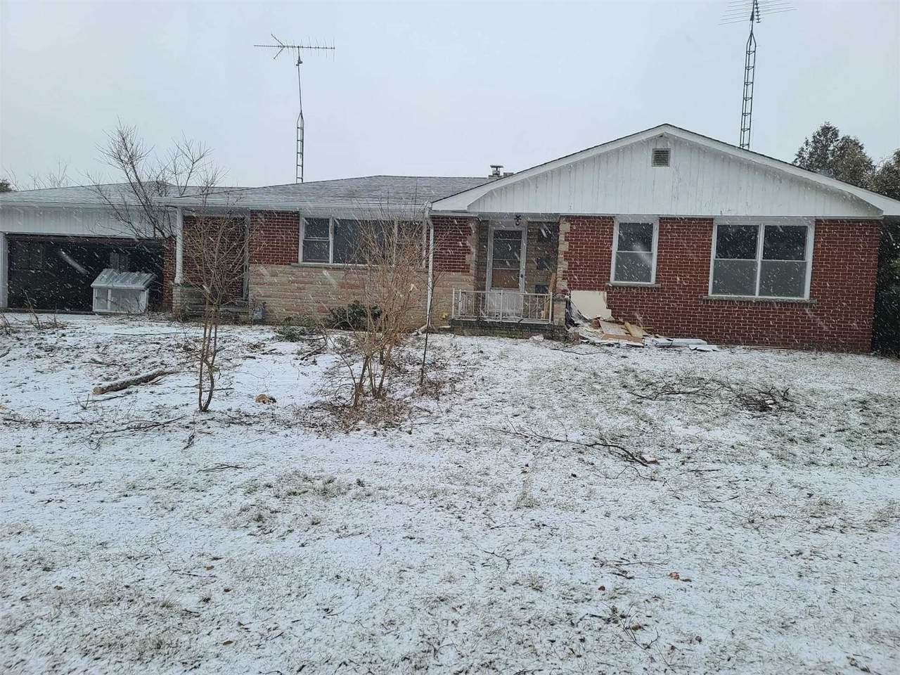 8584 Regional Rd - Photo 1