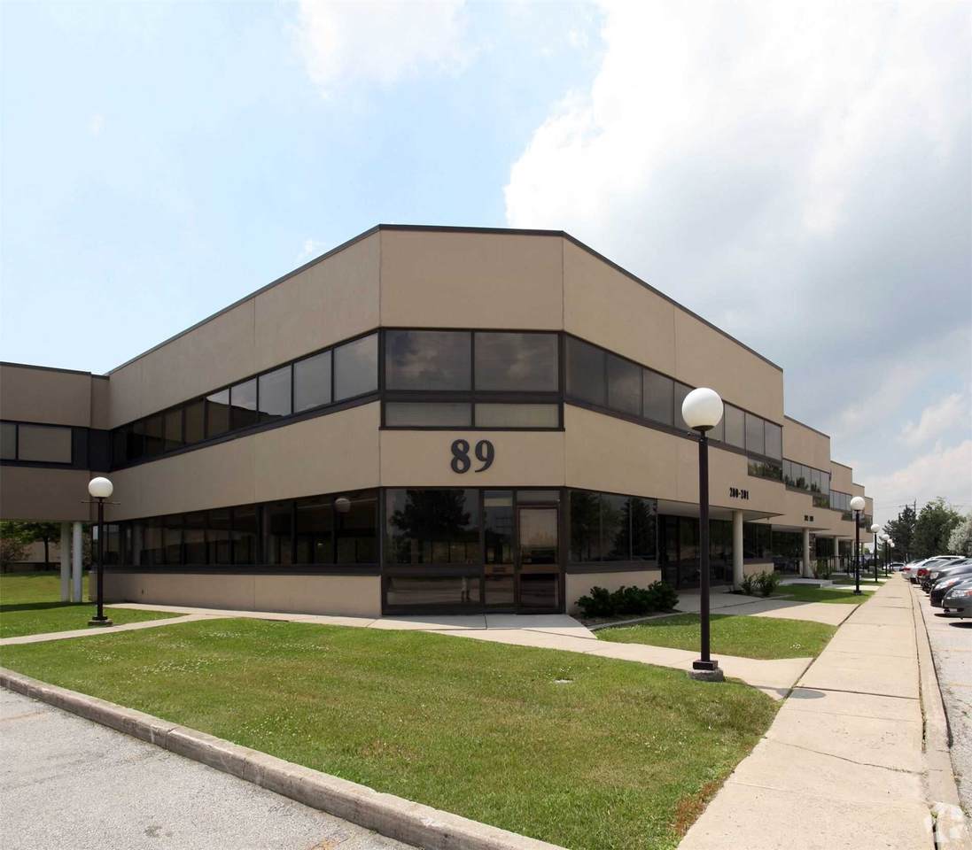 89 Skyway Ave - Photo 1